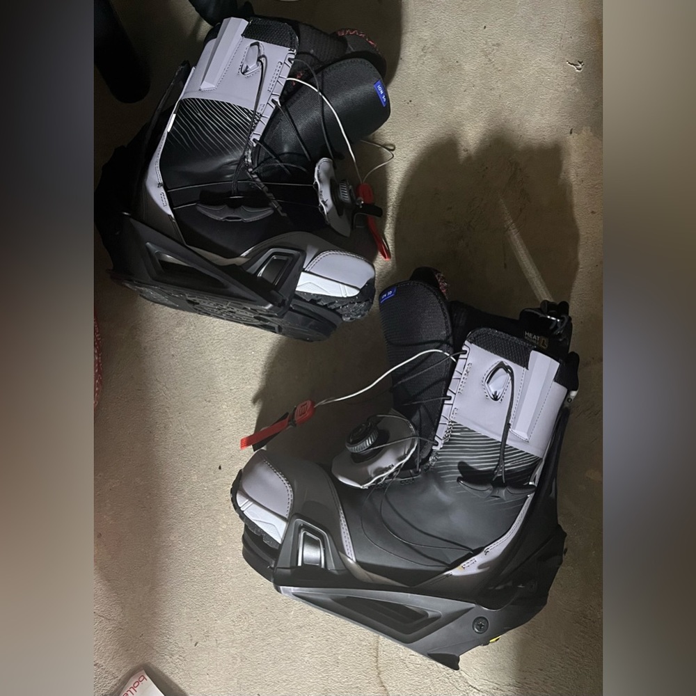 Burton Ion step on with bindings
